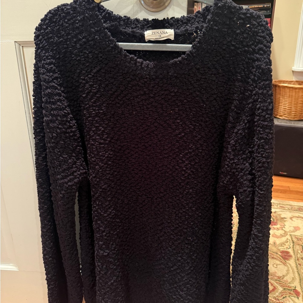 Zenana Outfitters Black Popcorn Textured Crew Neck Sweater